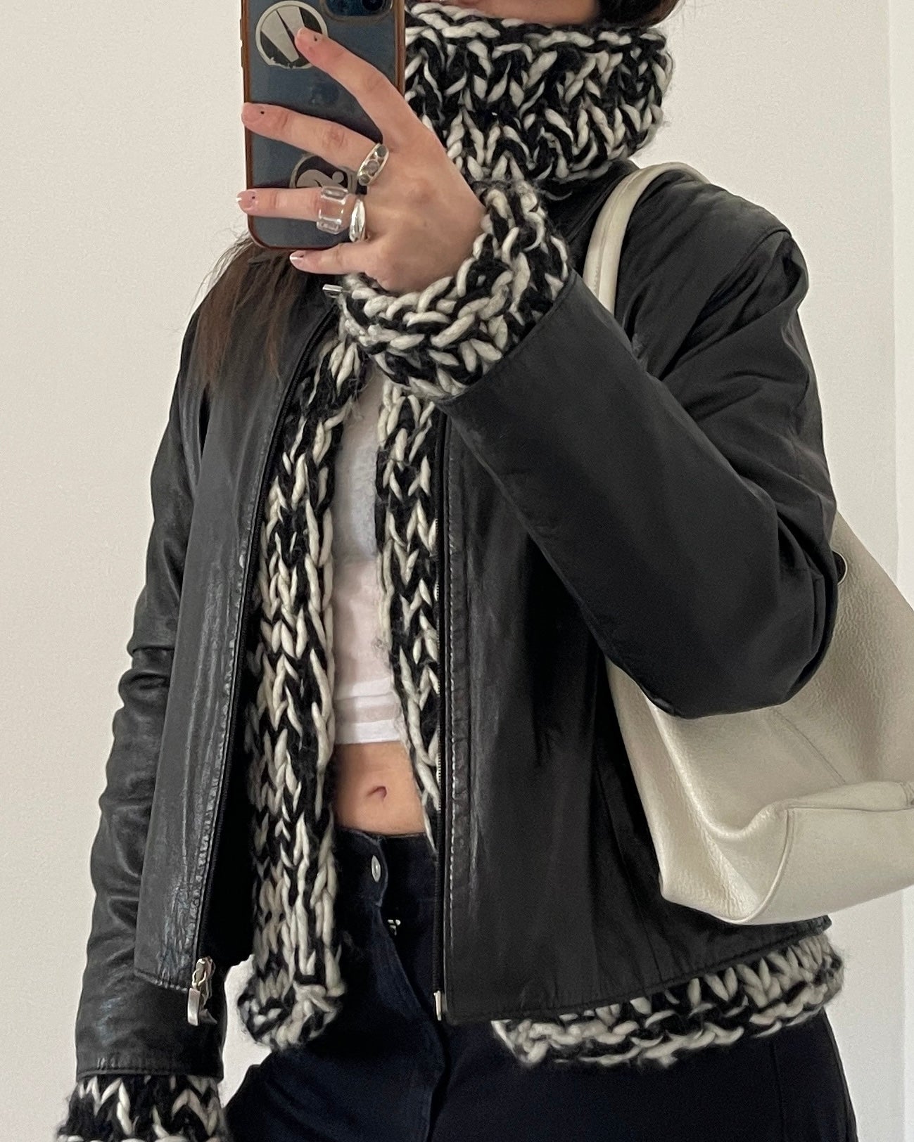 Chunky wool cardigan by Max&co