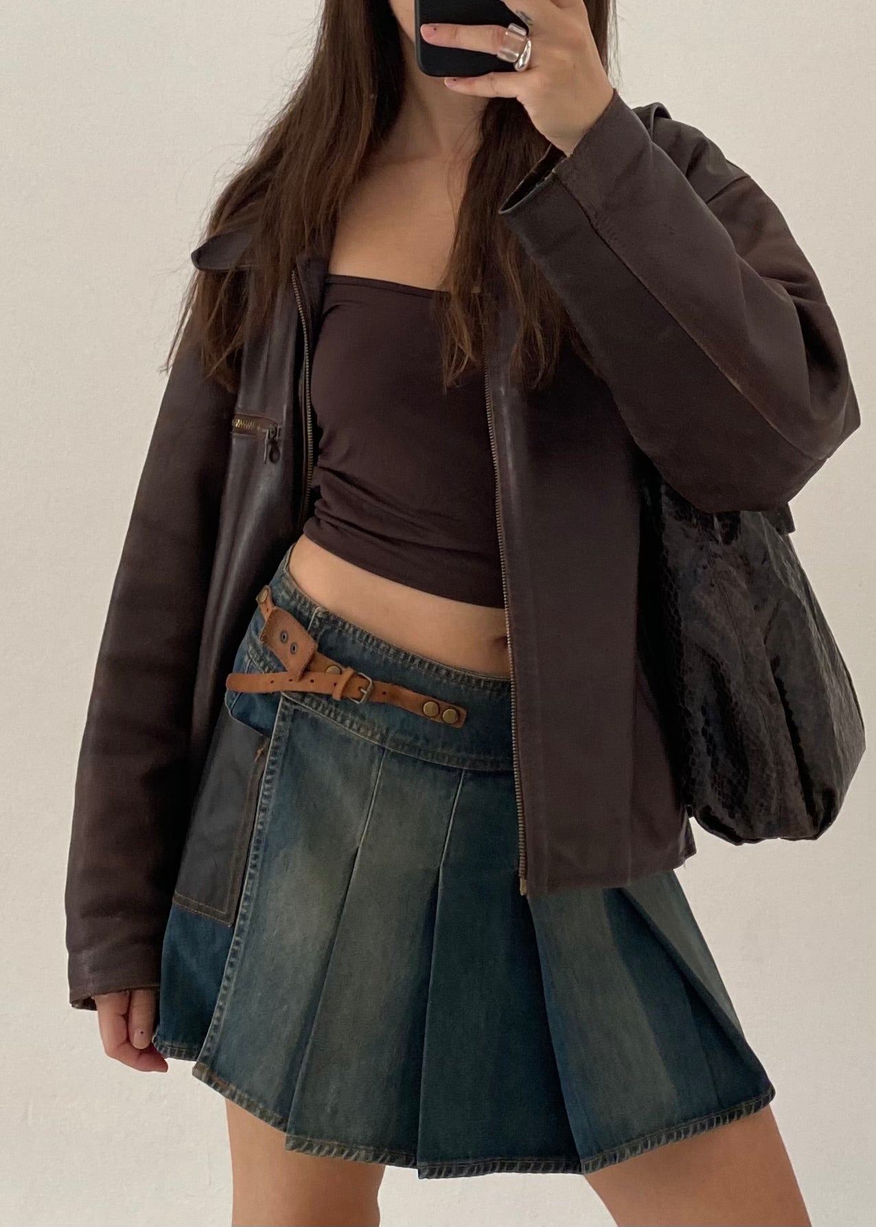 00s pleated denim skirt by Guess