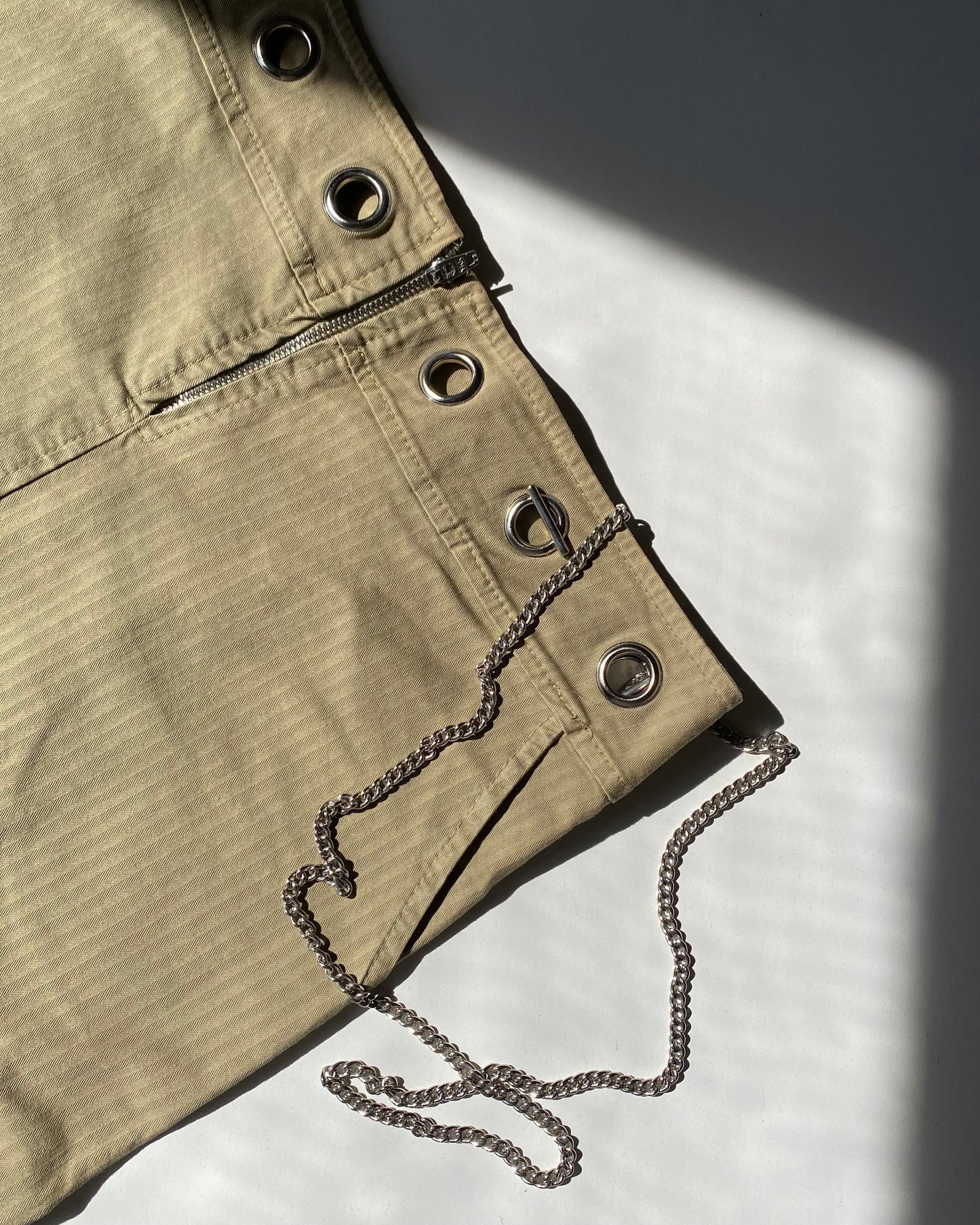 Midi skirt with grommets