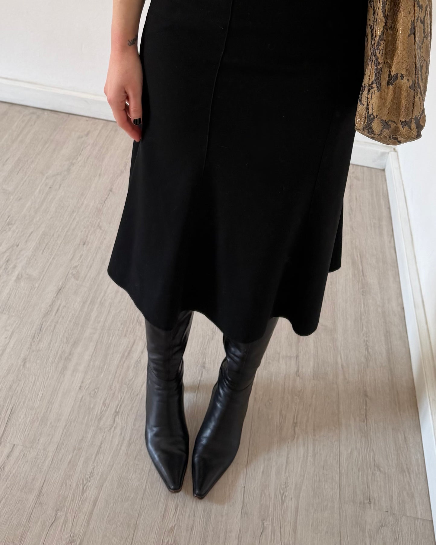 Black midi skirt