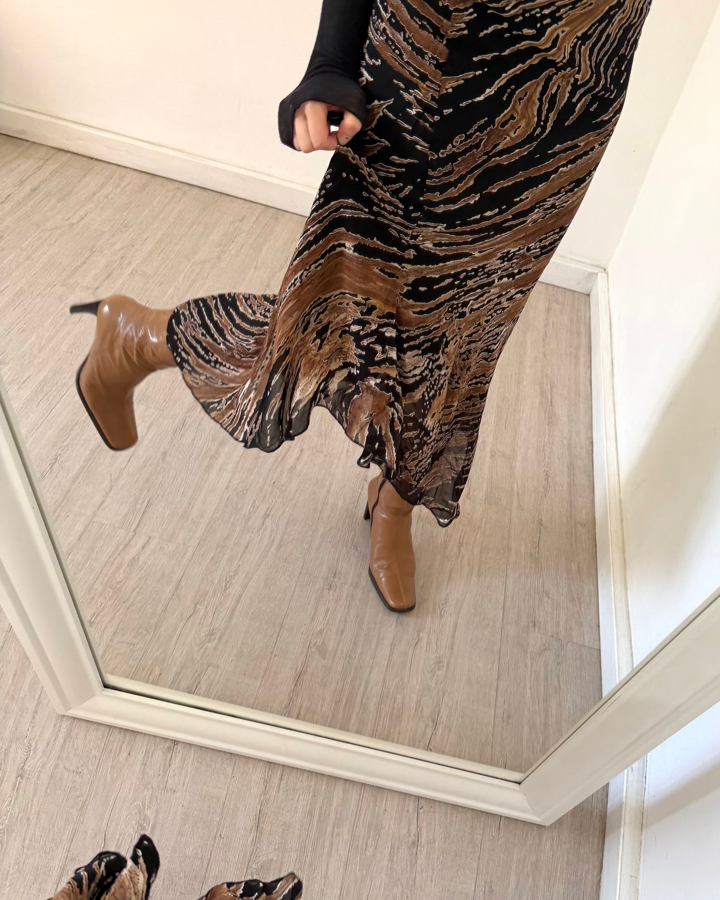 00s asymmetric skirt