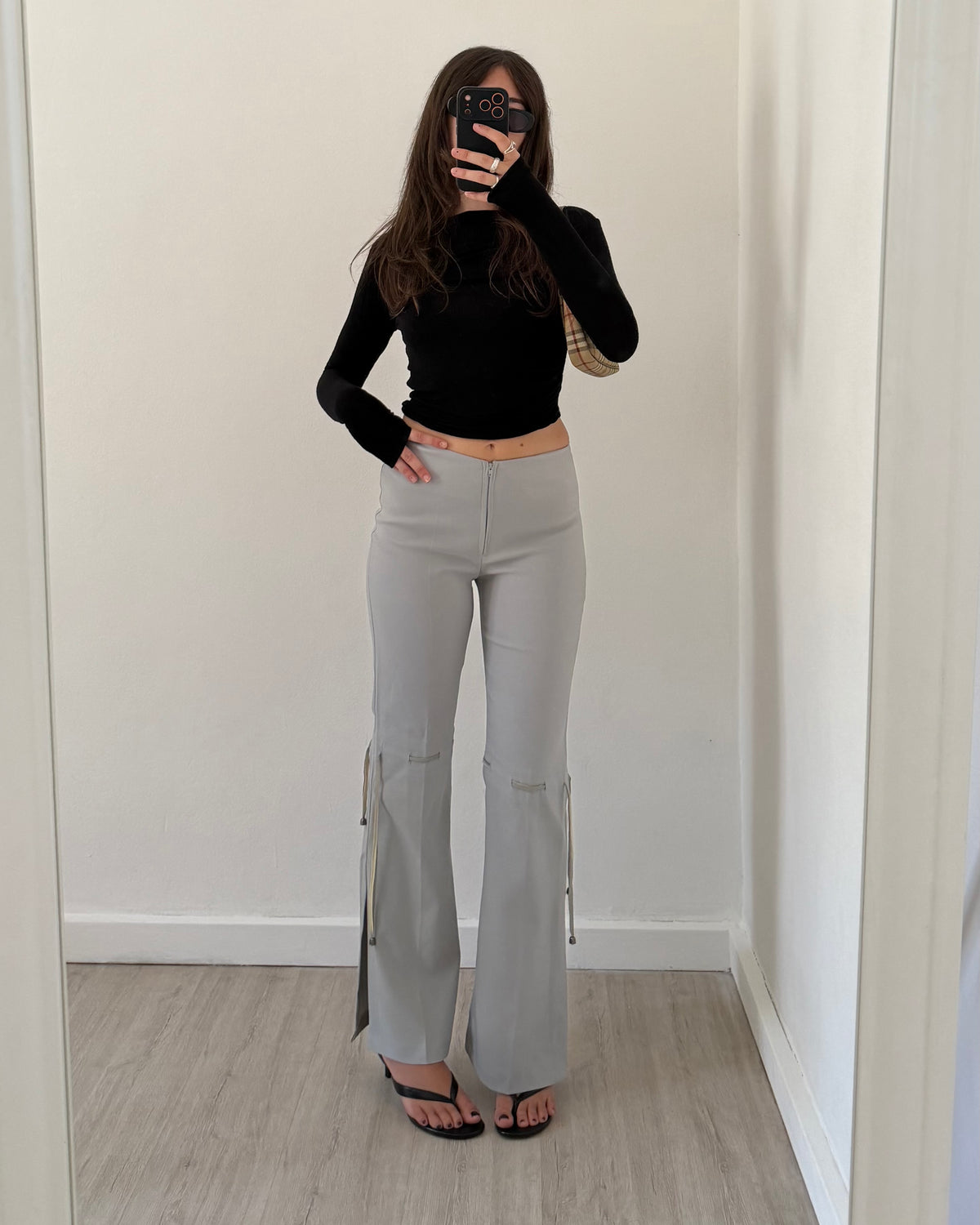 00s flare trousers