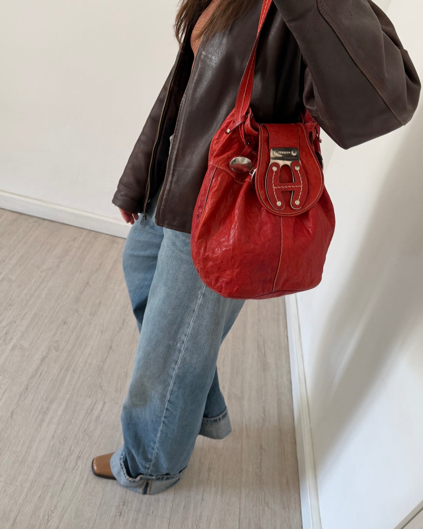 Hogan leather bucket bag