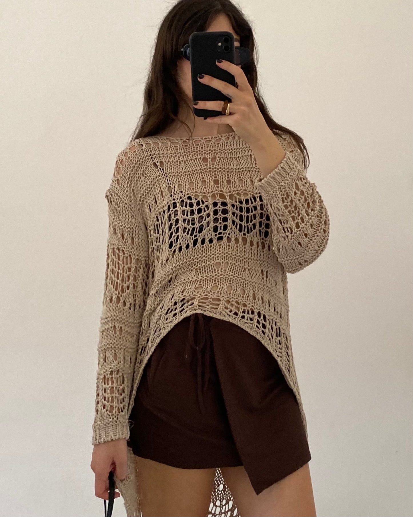 Crochet asymmetric top