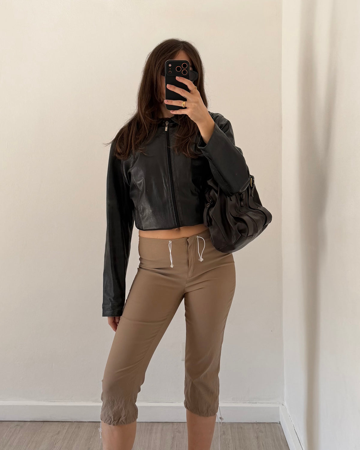Nylon capri pants