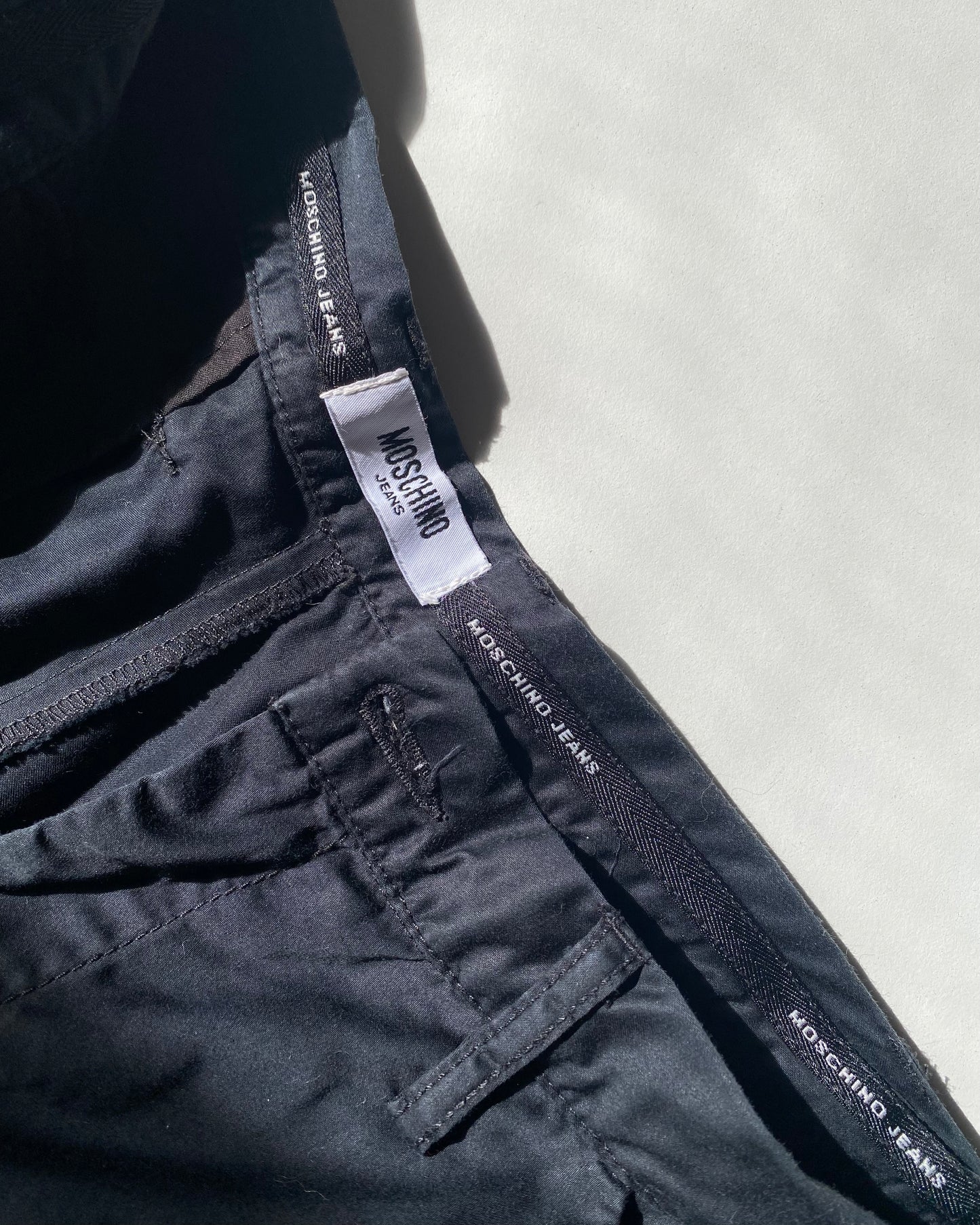 00s Moschino bermuda