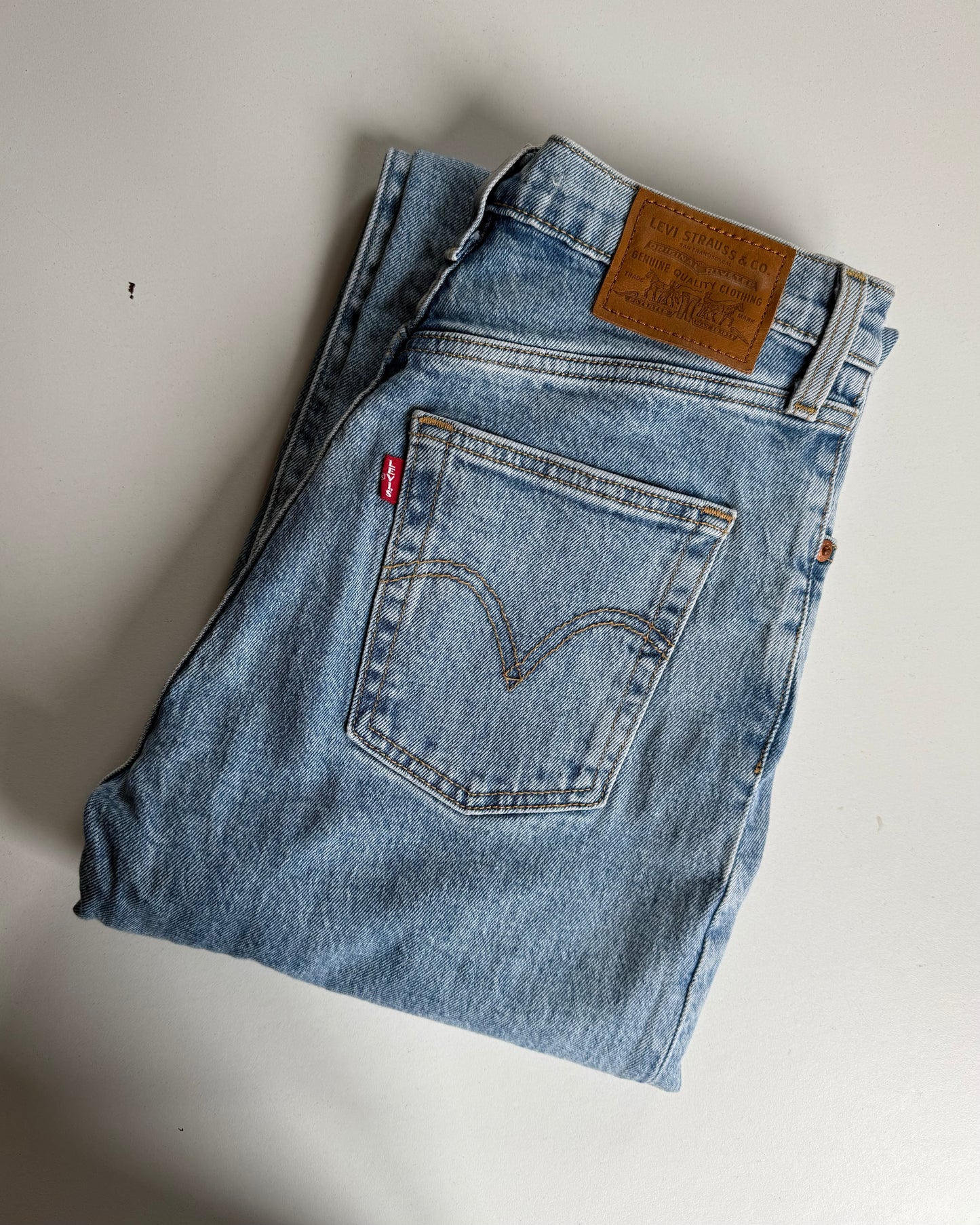 Levi’s ribcage jeans