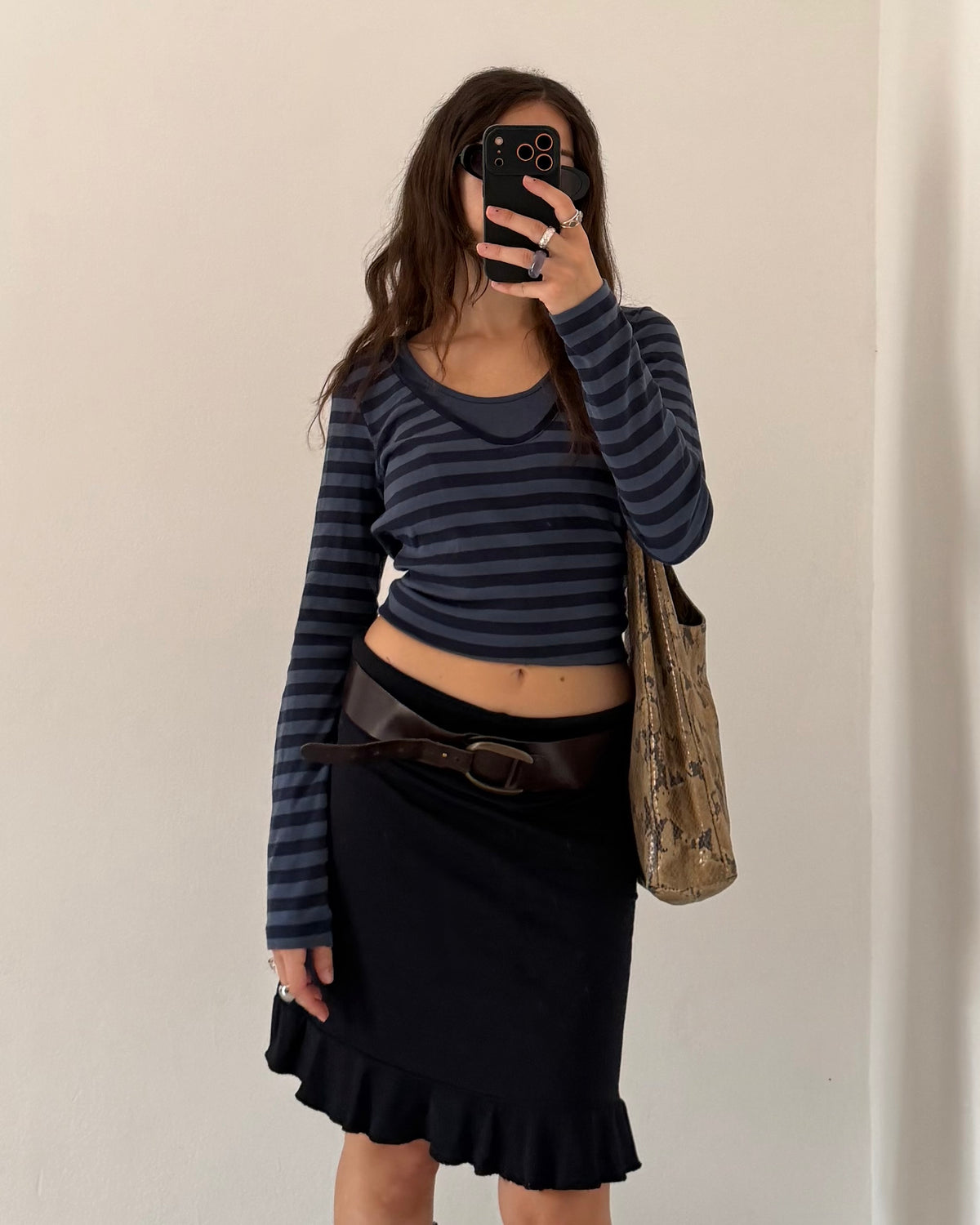 Striped long sleeves top
