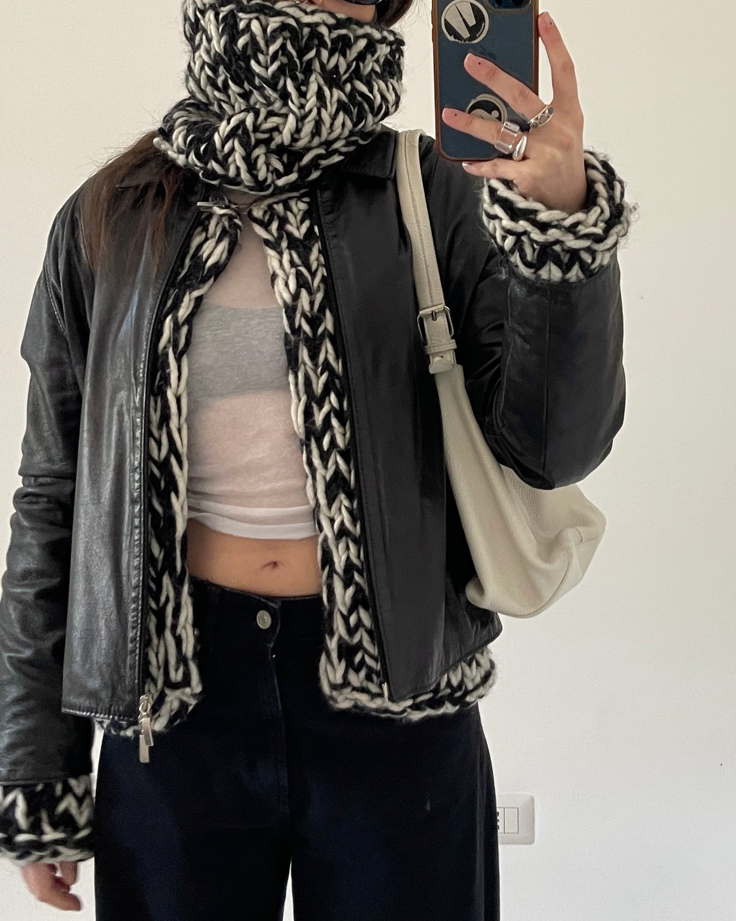 Chunky wool cardigan by Max&co