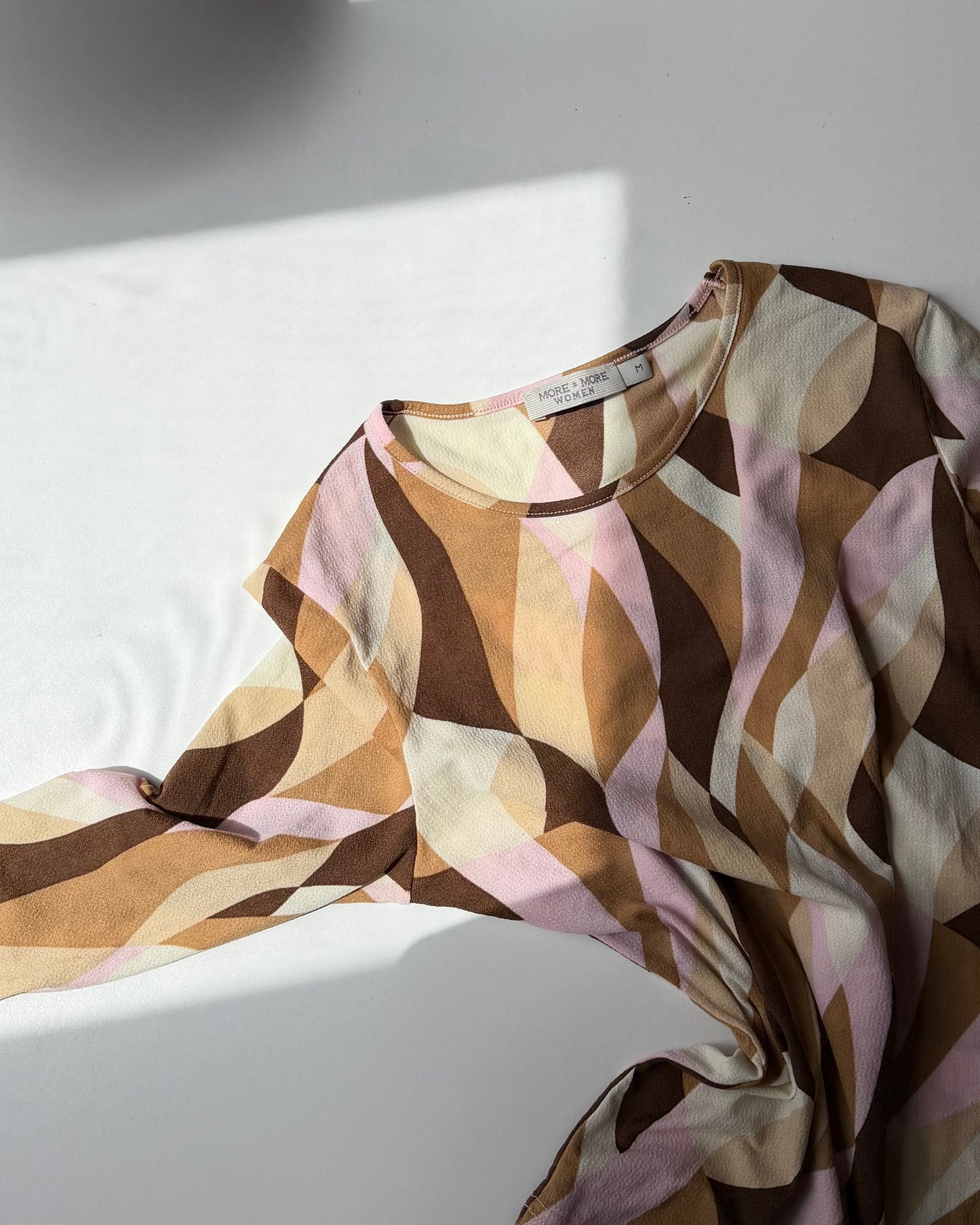 Micro mesh abstract print top