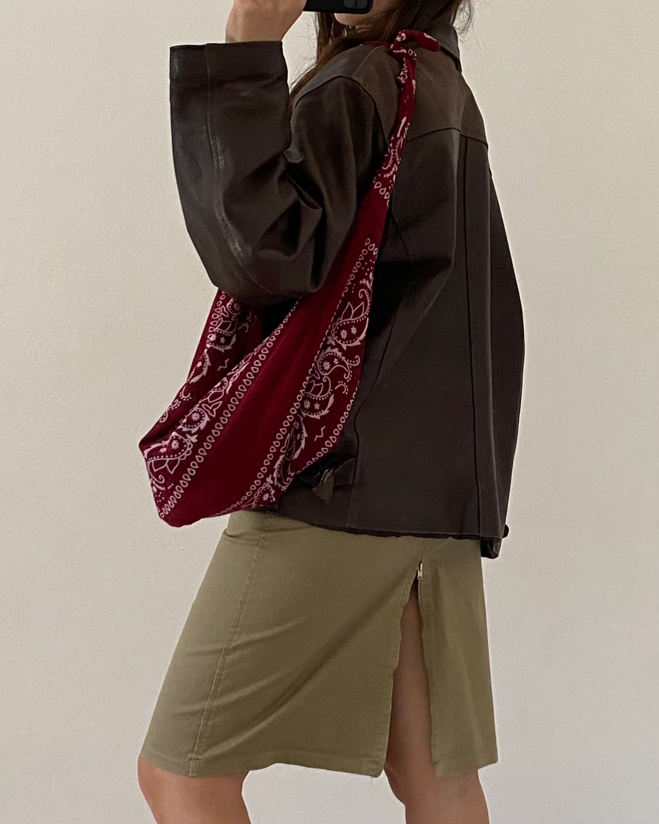 Midi skirt with grommets