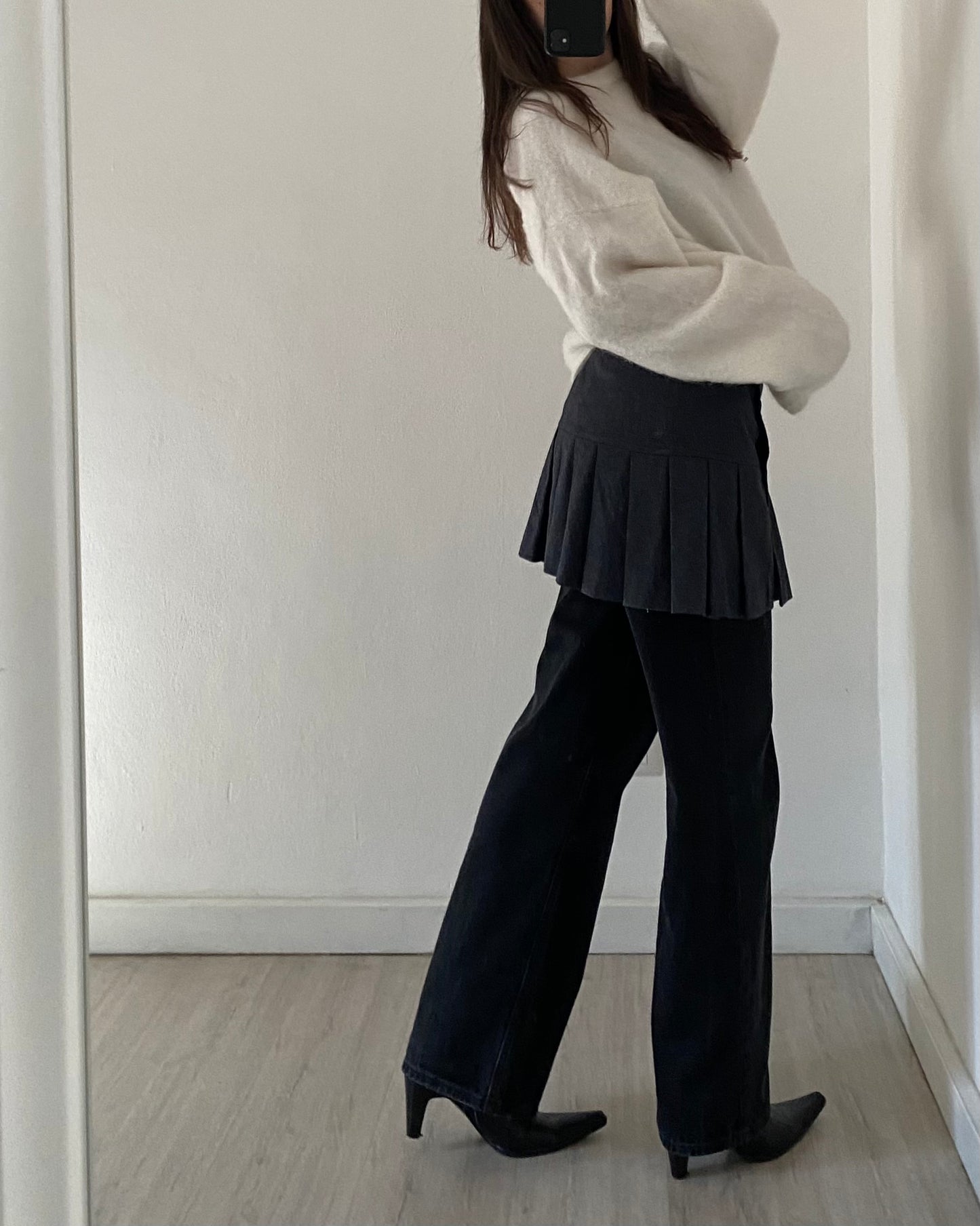 Wool pleated mini skirt