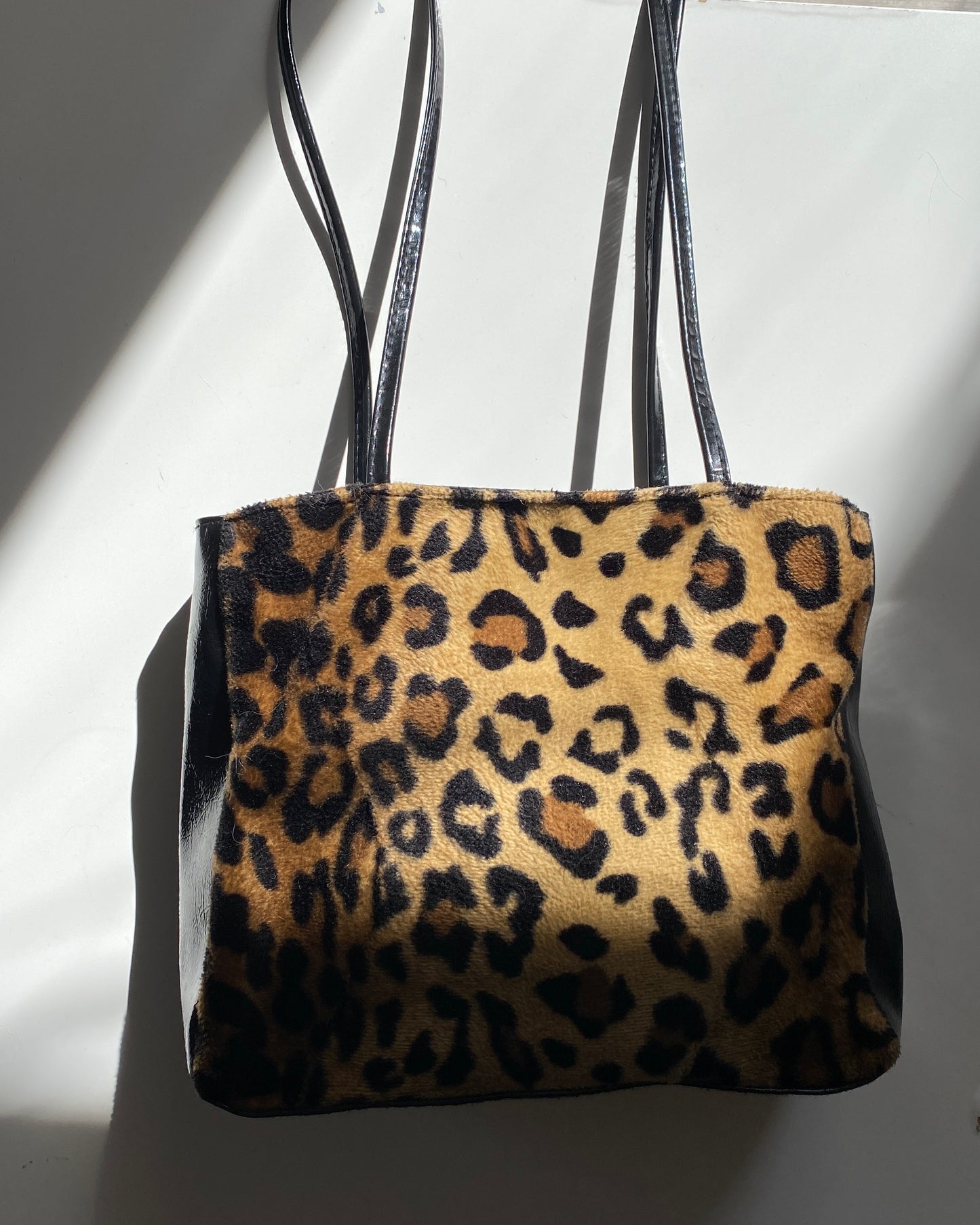 Y2k leopard fur bag