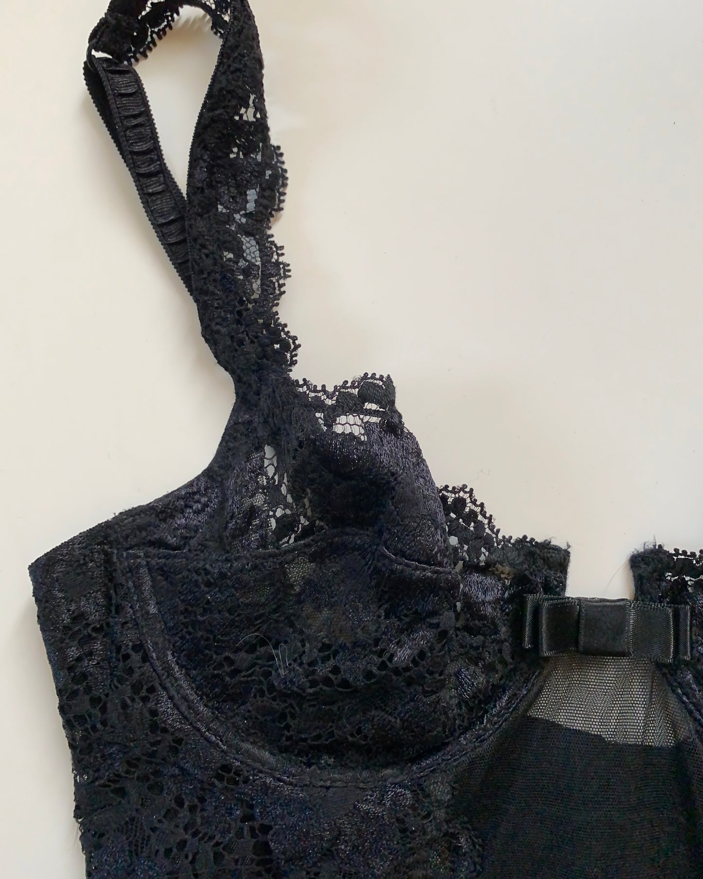 The black lace corset