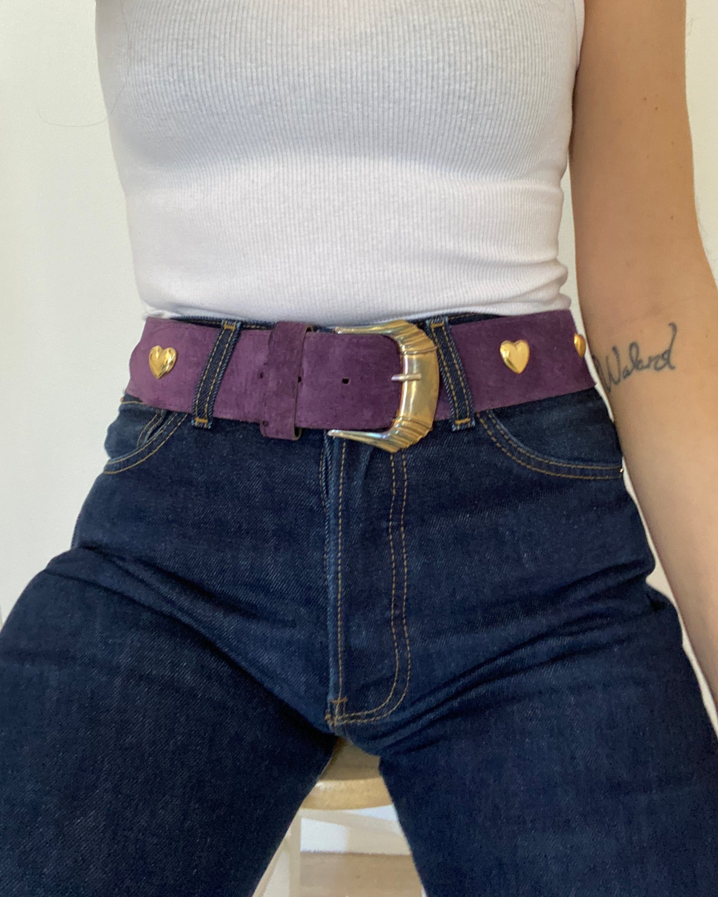 Suede belt with hearts