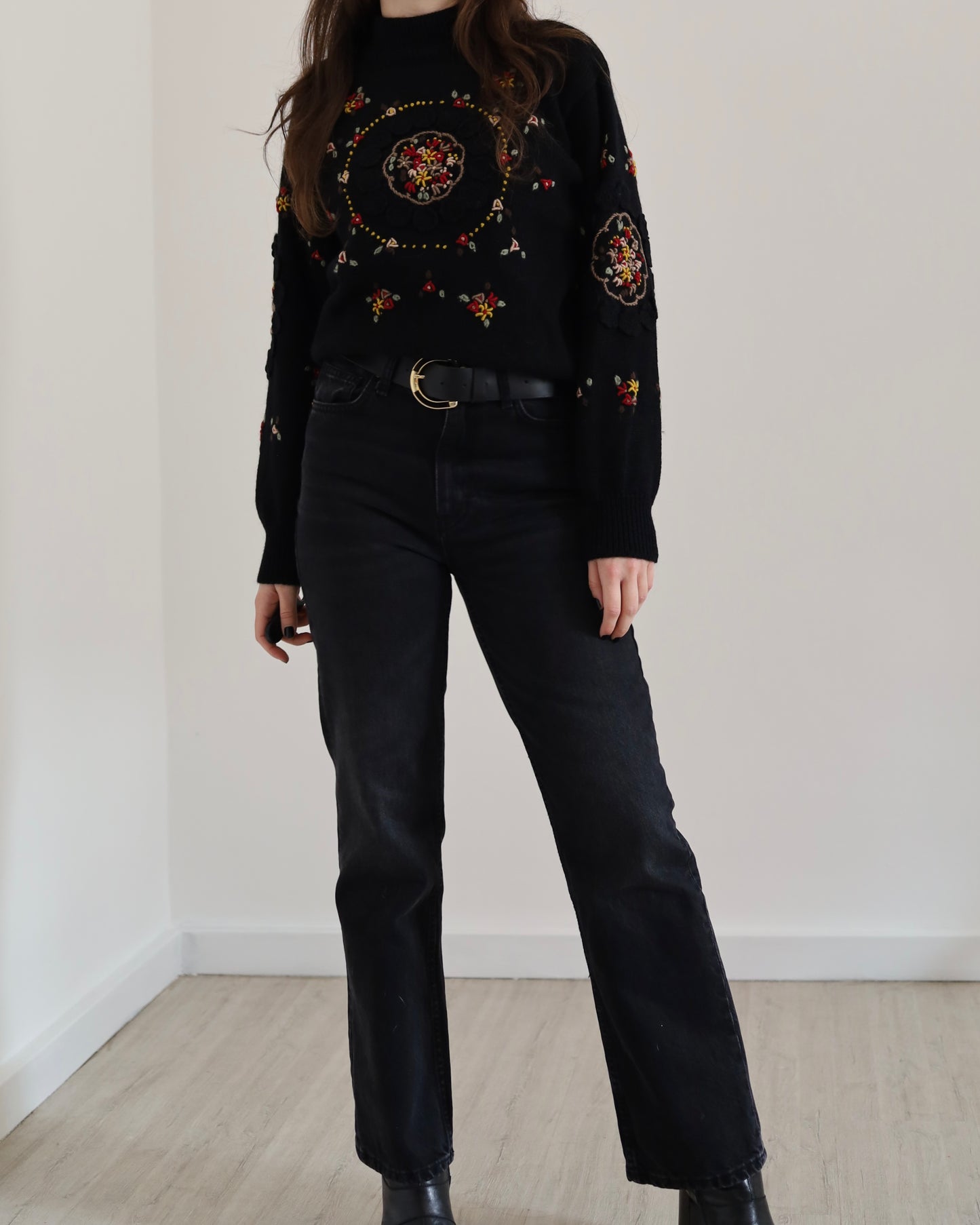 Vintage wool embroidered jumper