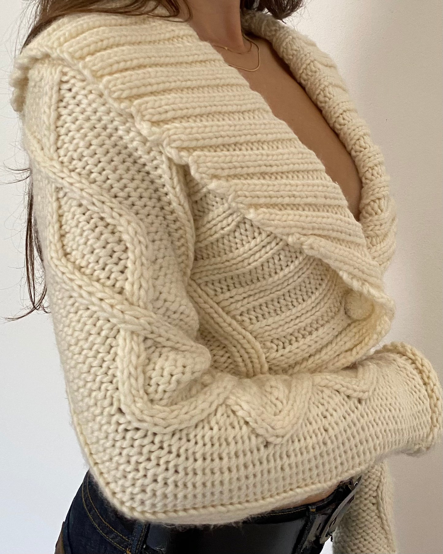 Chunky knit cropped cardigan