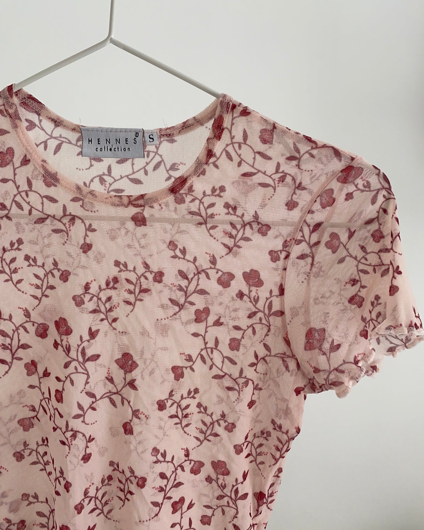 Micro mesh floral print top