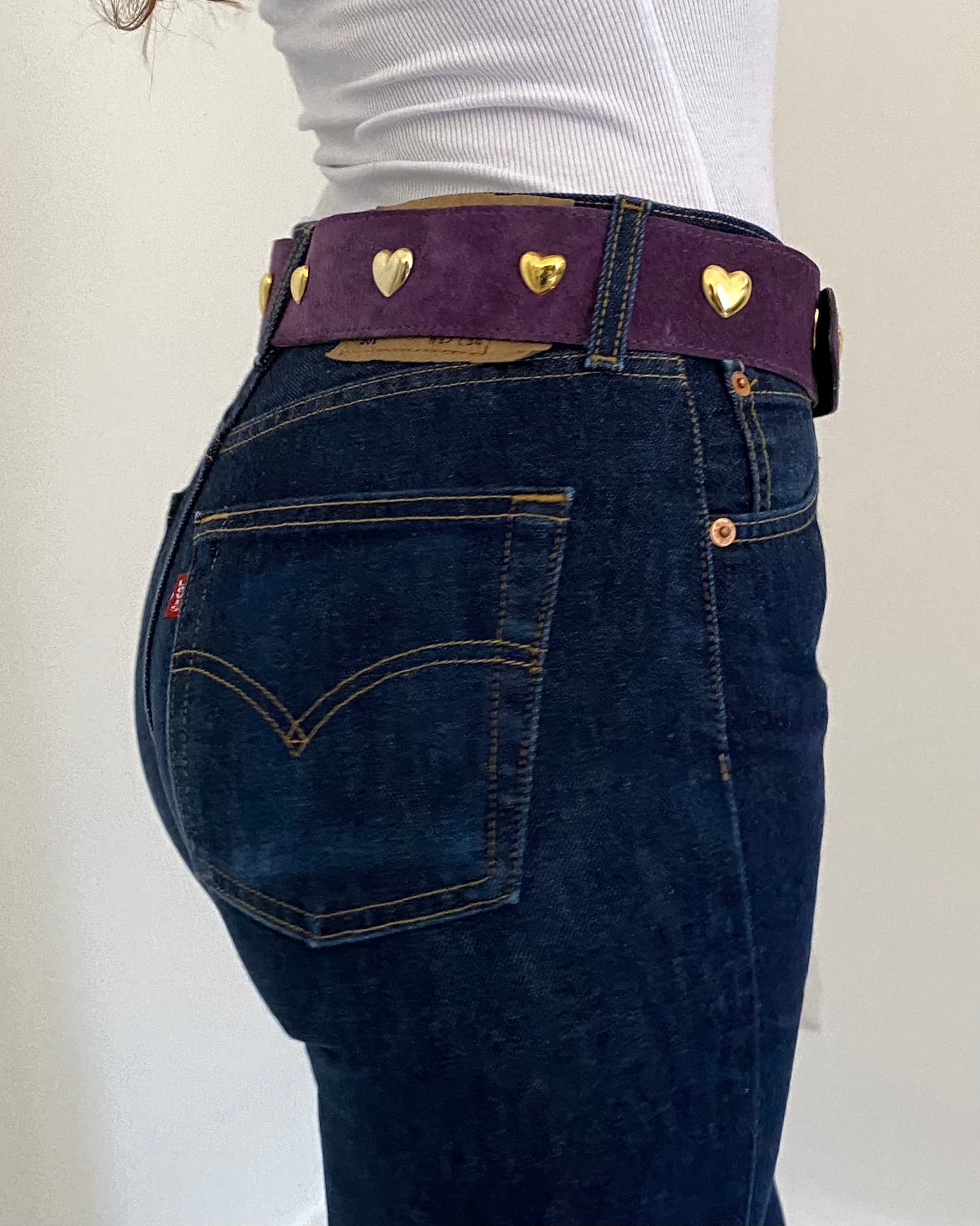 Suede belt with hearts