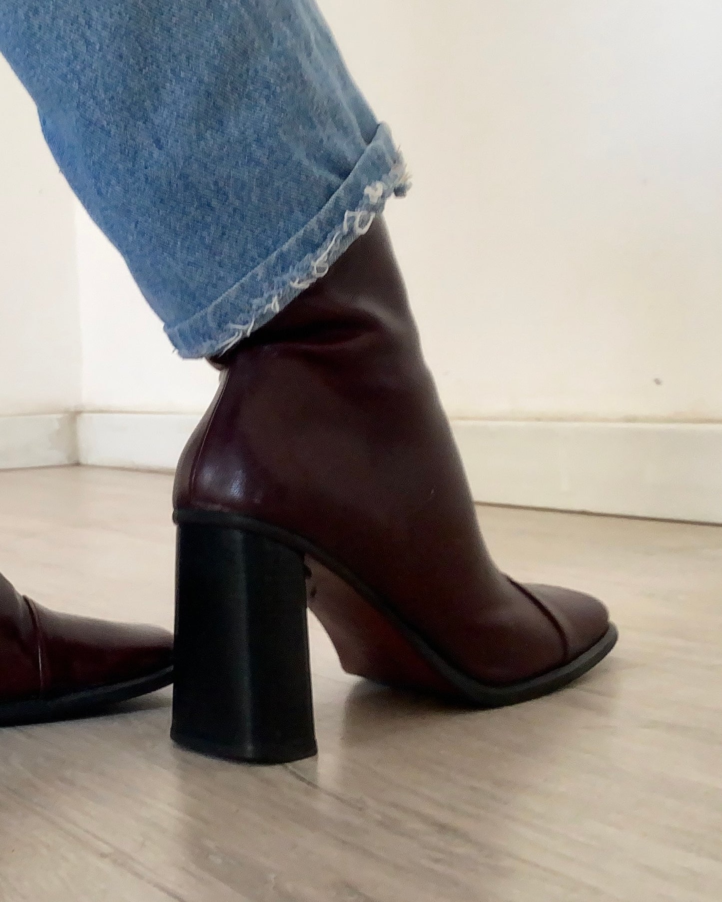 Vintage square toe leather boots