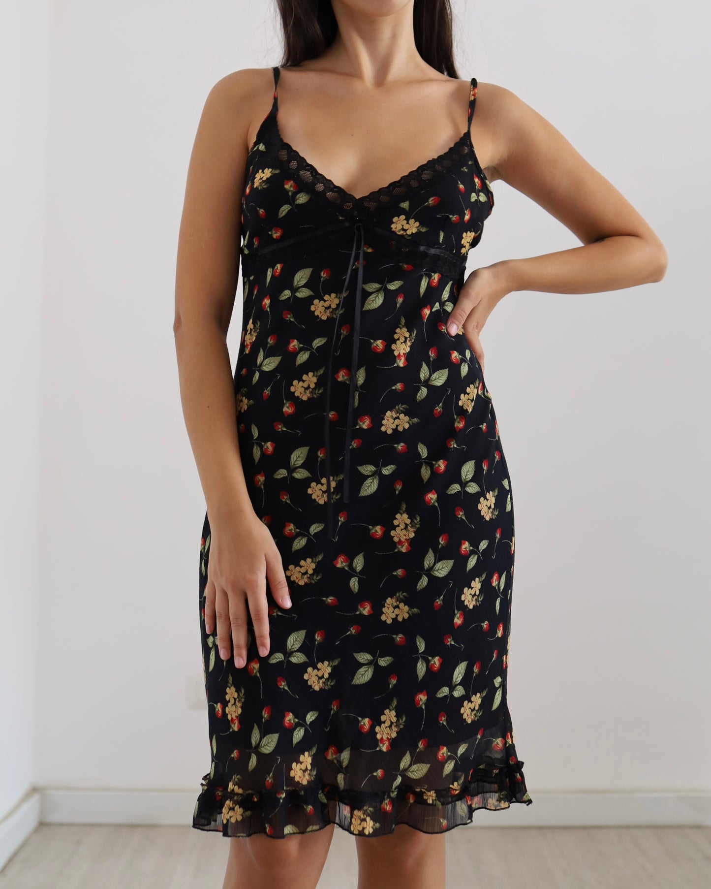 Vintage ditsy floral midi dress