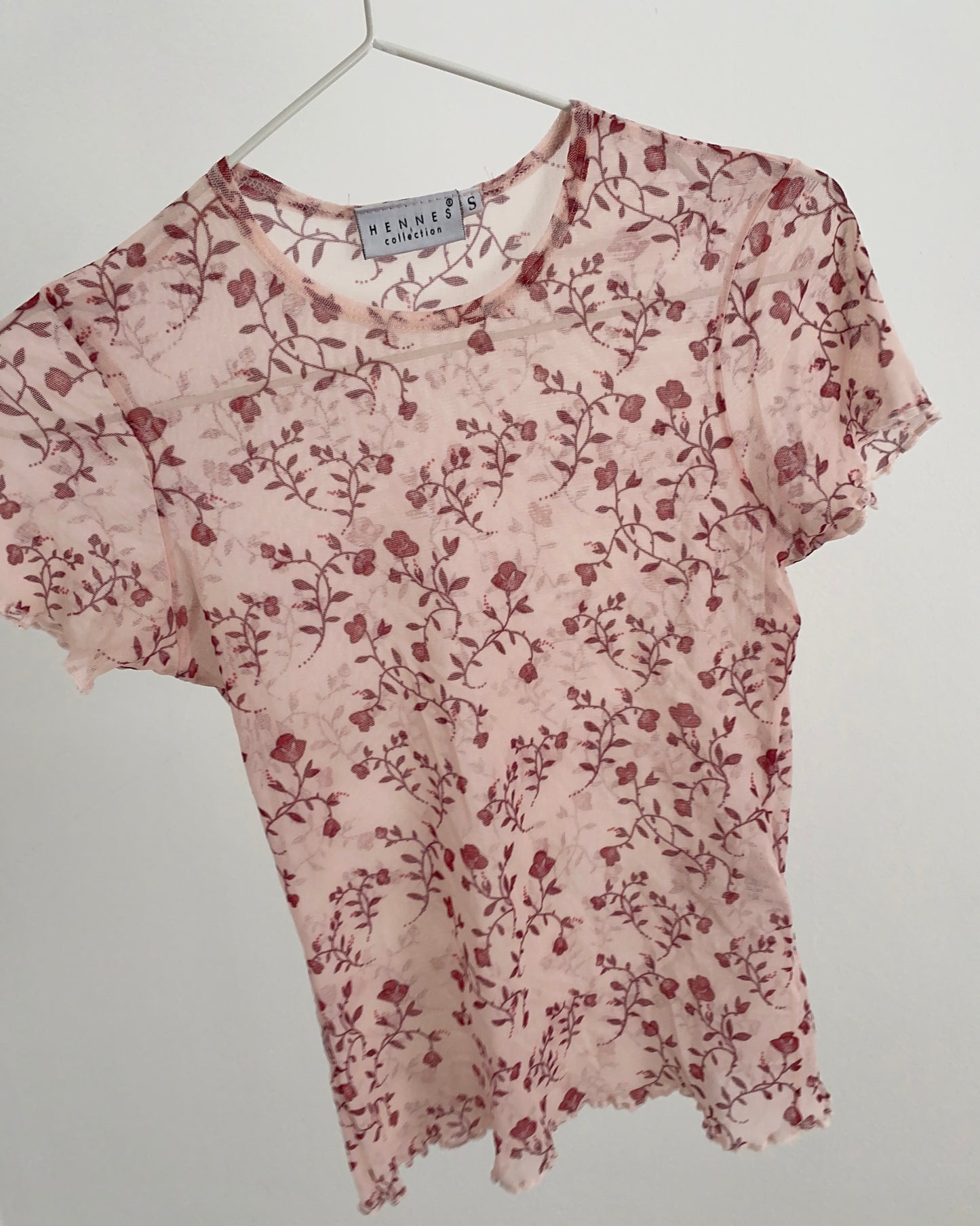 Micro mesh floral print top