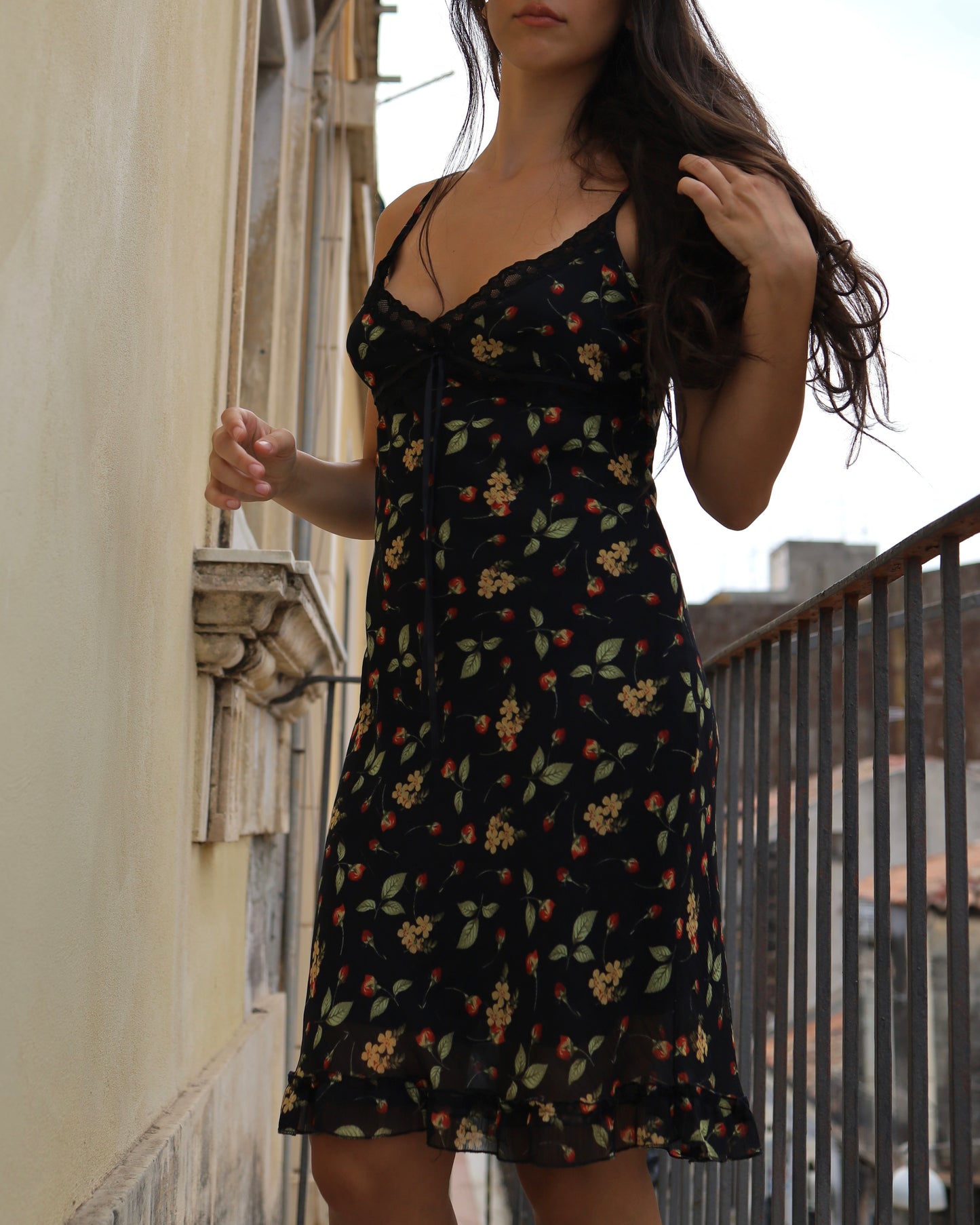 Vintage ditsy floral midi dress